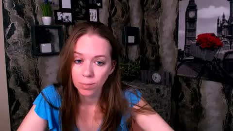 Snapshot of adamais_ chatting on June 10, 2:56 am adamais_ online show from June 10, 2:56 am