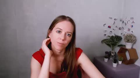 Snapshot of adamais_ chatting on June 13, 6:33 am adamais_ online show from June 13, 6:33 am