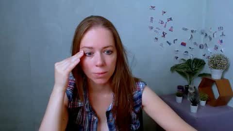 Snapshot of adamais_ chatting on June 29, 3:02 am adamais_ online show from June 29, 3:02 am