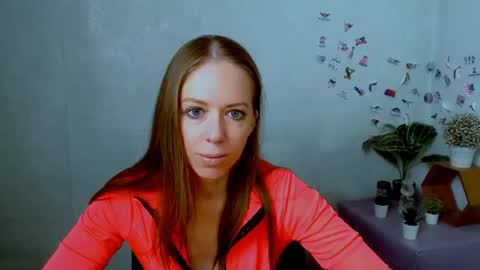 Snapshot of adamais_ chatting on July 6, 2:41 am adamais_ online show from July 6, 2:41 am