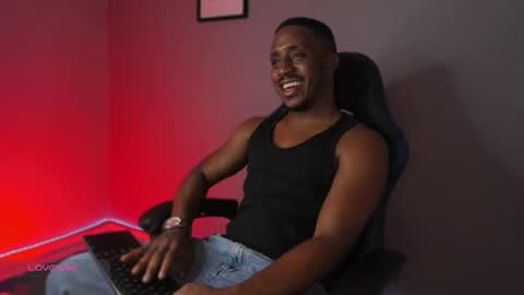 Snapshot of adamart7 chatting on September 18, 2:02 am adamart7 online show from September 18, 2:02 am