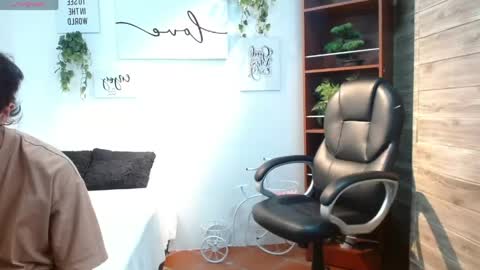 Adam online show from April 29, 1:53 am