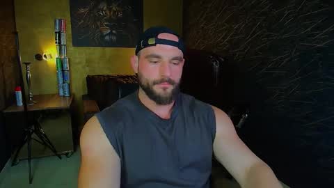 Snapshot of adamjameson chatting on June 4, 6:08 am AdamJameson online show from June 4, 6:08 am