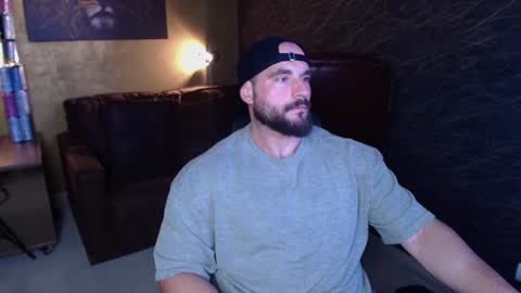 Snapshot of adamjameson chatting on June 13, 5:38 am AdamJameson online show from June 13, 5:38 am