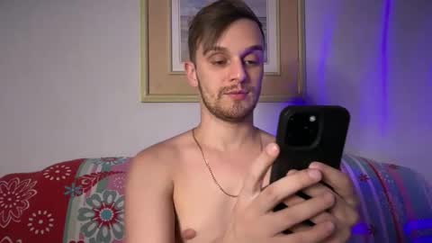 adamlawford online show from December 20, 2:40 am