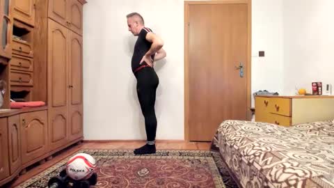 Snapshot of adamlonely chatting on November 9, 9:02 pm Adam online show from November 9, 9:02 pm