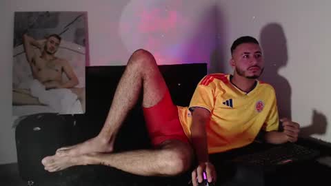 Snapshot of adamparker_ chatting on June 23, 11:47 pm adamparker_ online show from June 23, 11:47 pm