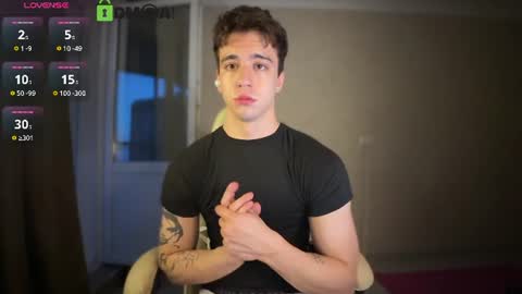 Snapshot of adampolerno chatting on July 10, 11:40 pm Hi Im Adam Glad to see u here 3 And its my first day online show from July 10, 11:40 pm