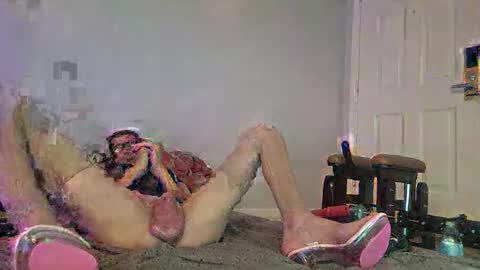 TaylorSexbot online show from April 28, 9:09 pm