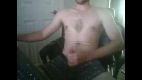 Snapshot of adamsjason20 chatting on December 25, 12:59 am adamsjason20 online show from December 25, 12:59 am