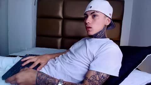 AdamsWalkerr  online show from February 13, 12:56 pm