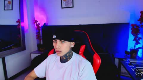 AdamsWalkerr  online show from May 2, 1:05 pm