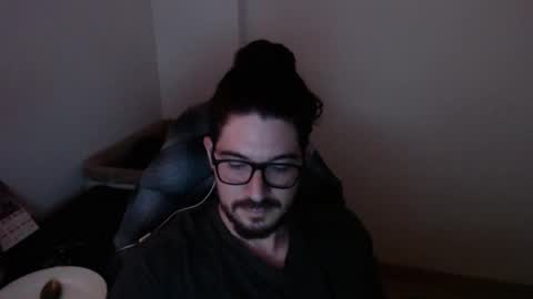 Adam online show from December 15, 5:50 pm