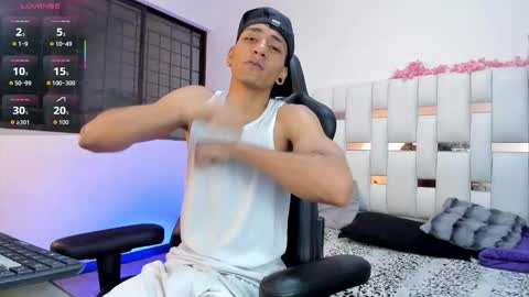 Adan Oriol online show from February 28, 4:24 am