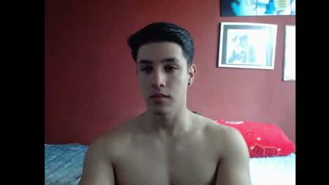 Snapshot of adan_rivas chatting on June 17, 4:30 pm adan online show from June 17, 4:30 pm