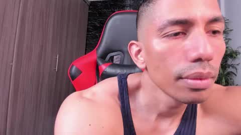 Adan Sin online show from February 1, 4:16 pm