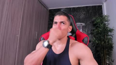 Snapshot of adan_sin1 chatting on May 9, 3:06 pm Adan Sin online show from May 9, 3:06 pm