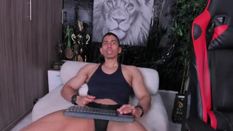 Snapshot of adan_sin1 chatting on June 5, 4:24 pm Adan Sin online show from June 5, 4:24 pm