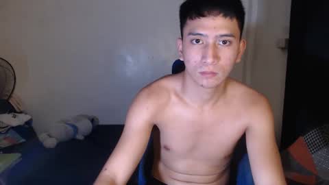 adancummer online show from December 15, 5:23 am