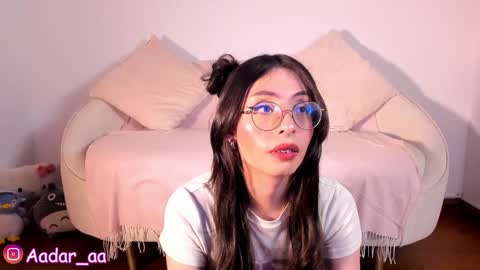 Snapshot of adara_aa chatting on February 6, 1:27 am adara_aa online show from February 6, 1:27 am