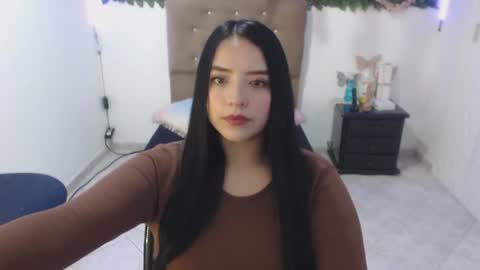 Snapshot of adara_cute_69 chatting on July 25, 4:26 pm Adara online show from July 25, 4:26 pm