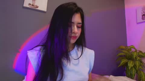 Snapshot of adara_johnson_ chatting on May 31, 11:39 am Adara Johnson online show from May 31, 11:39 am