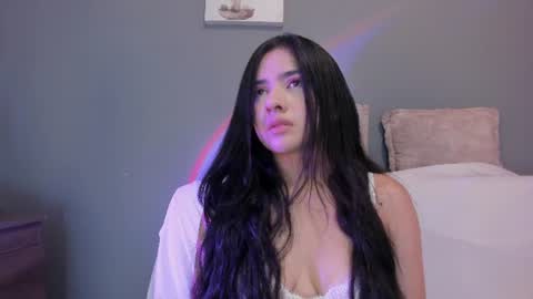 Snapshot of adara_johnson_ chatting on June 13, 11:52 am Adara Johnson online show from June 13, 11:52 am
