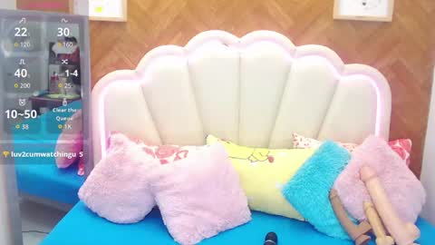 Snapshot of adarose_ chatting on June 3, 10:59 pm adarose_ online show from June 3, 10:59 pm