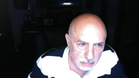 Snapshot of add_me_2 chatting on November 17, 3:45 am add_me_2 online show from November 17, 3:45 am