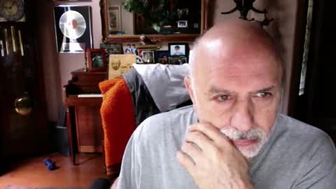 Snapshot of add_me_2 chatting on May 21, 2:02 pm add_me_2 online show from May 21, 2:02 pm