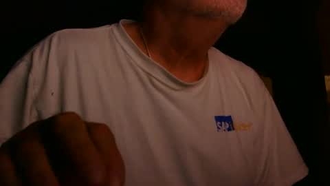 Snapshot of add_me_2 chatting on June 5, 6:31 am add_me_2 online show from June 5, 6:31 am