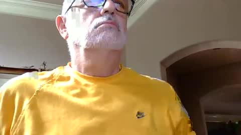 Snapshot of add_me_2 chatting on June 7, 6:22 pm add_me_2 online show from June 7, 6:22 pm