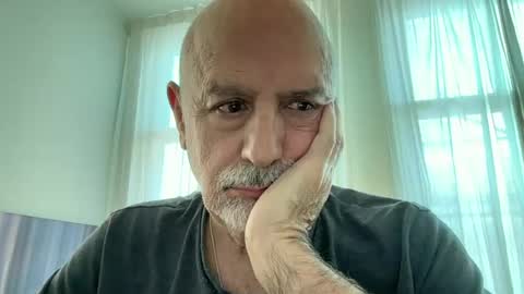 add_me_2 online show from July 4, 7:14 am