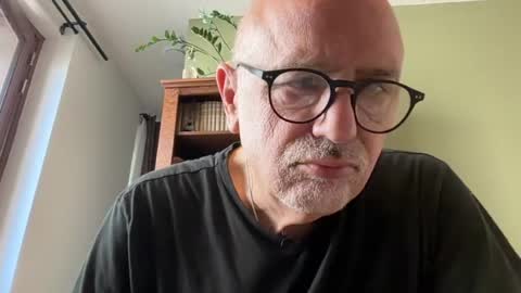 add_me_2 online show from August 4, 8:06 am