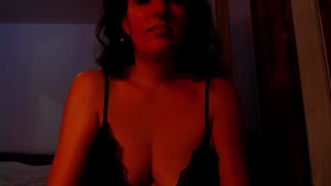 amy        online show from October 13, 7:58 pm