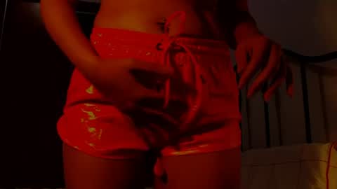 Snapshot of addicted2uts chatting on June 16, 7:16 pm amy online show from June 16, 7:16 pm