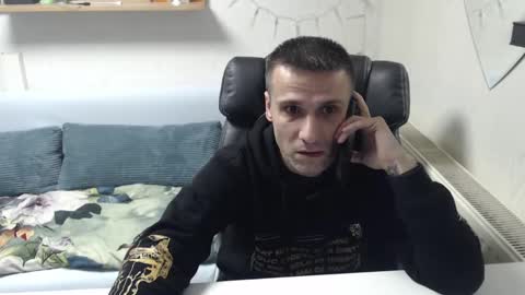 Snapshot of addictedgammer chatting on December 24, 9:39 am addictedgammer online show from December 24, 9:39 am