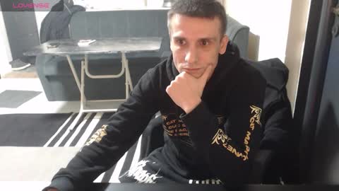 Snapshot of addictedgammer chatting on March 9, 1:53 am addictedgammer online show from March 9, 1:53 am