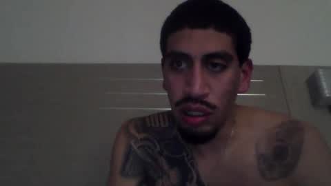 Snapshot of addictedtobustnloads1 chatting on January 14, 9:04 am addictedtobustnloads1 online show from January 14, 9:04 am