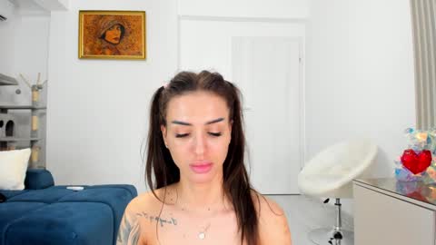 Tori online show from December 23, 12:35 am