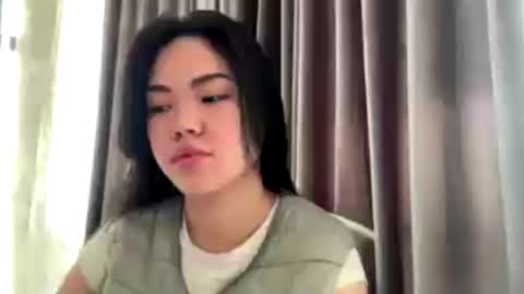 Snapshot of addiekrohn chatting on October 18, 6:26 am Mary online show from October 18, 6:26 am