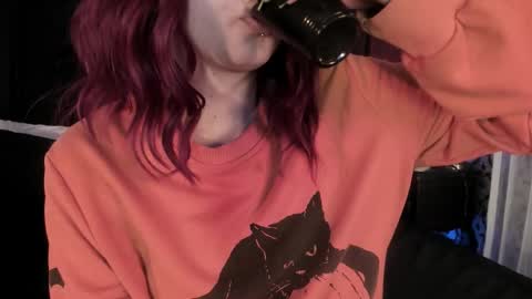 Snapshot of adeelinee chatting on January 15, 8:01 pm Ade online show from January 15, 8:01 pm