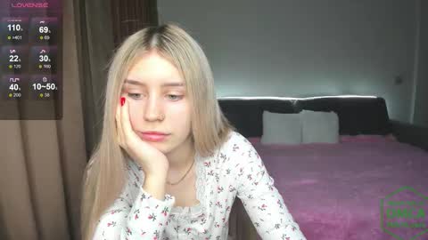 Adel online show from February 19, 9:49 am