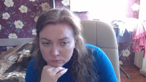 Snapshot of adel_redhead_ chatting on May 30, 2:47 pm Adel online show from May 30, 2:47 pm