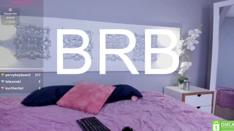 Adela Worsth online show from February 5, 3:31 pm