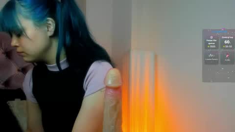 Snapshot of adelaindiamond_ chatting on June 5, 12:33 pm ADELAIN online show from June 5, 12:33 pm