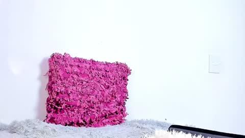 Snapshot of adelarangel chatting on December 26, 9:04 pm Adela Rangel START Mon to Sat from 3pm - 9pm COL time online show from December 26, 9:04 pm