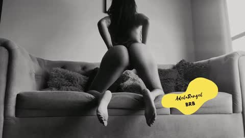 Snapshot of adelarangel chatting on January 8, 9:12 pm Adela Rangel START Mon to Sat from 3pm - 9pm COL time online show from January 8, 9:12 pm