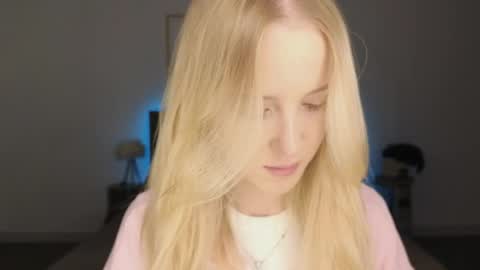 Snapshot of adele_armas chatting on May 16, 9:13 pm Adele online show from May 16, 9:13 pm