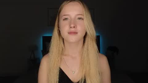 Snapshot of adele_armas chatting on July 11, 8:55 pm Adele online show from July 11, 8:55 pm